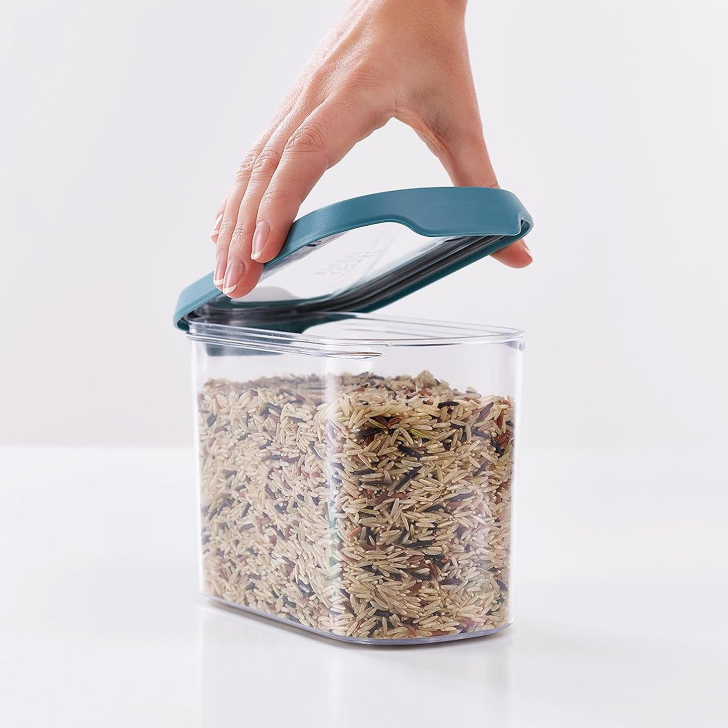 5 Contendores de Alimentos Secos Aquila 2.2Lt 1.3Lt 900ml